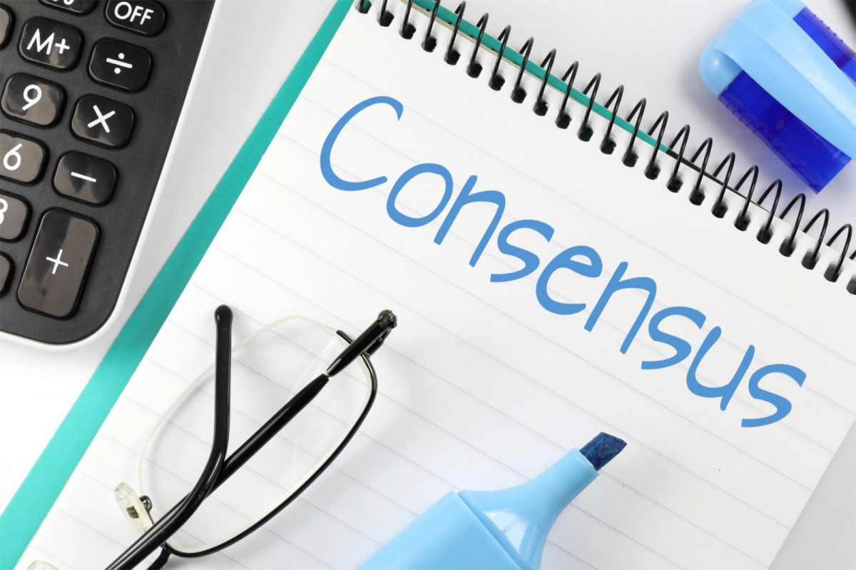 Covid, consensus and conspiracy: Mapping a change in narrative